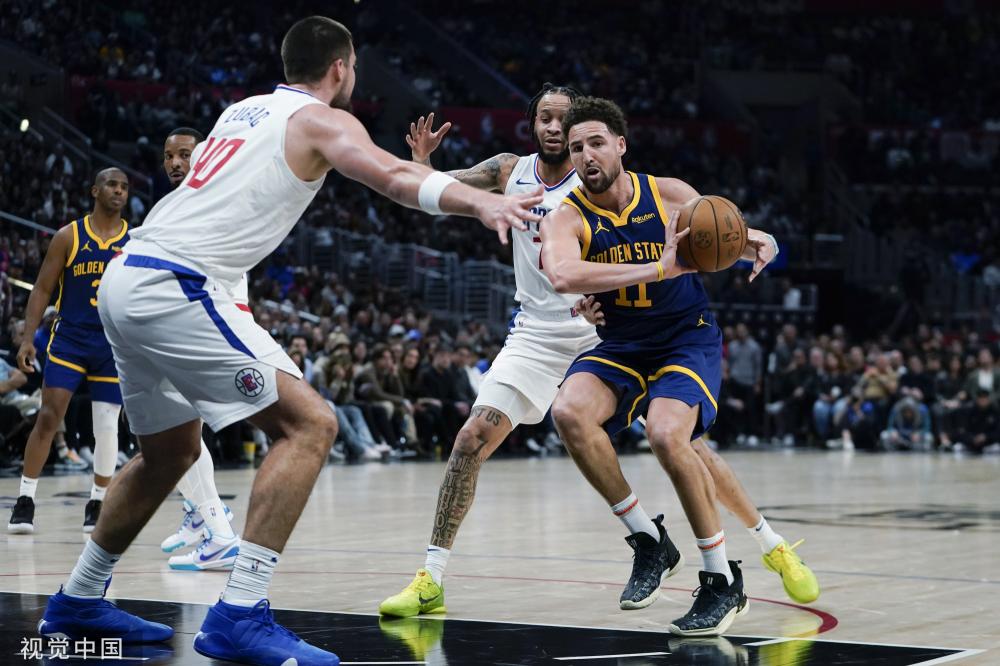 后防线在面 后防线在面