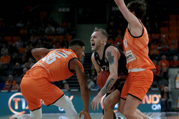 阵容调整可 阵容调整可